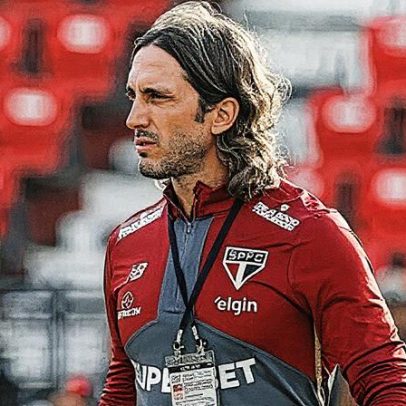 Atlético-MG avança nas negociações com Zubeldía para assumir o comando técnico
