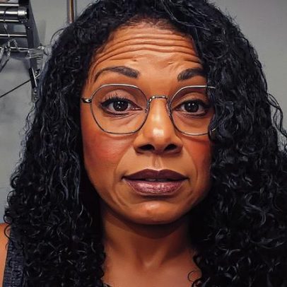 Audra McDonald relata encontro assustador com fã que a deixou em perigo