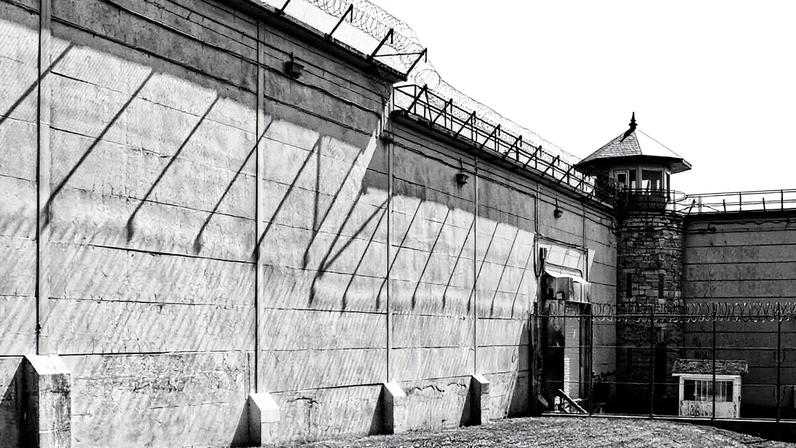 Presos, de minorias religiosas, sofrem discriminação sistemática e condições precárias nas cadeias paquistanesas (Foto: Ilustrativa/Pixabay)