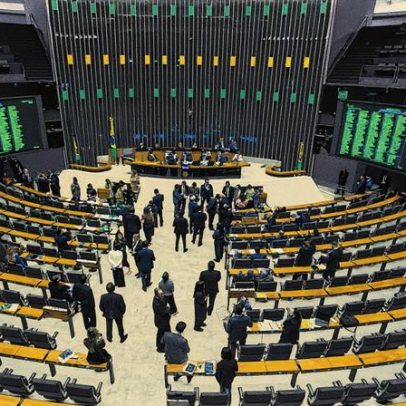 Governo busca evitar convocação de irmão de Lula em meio a pressões políticas