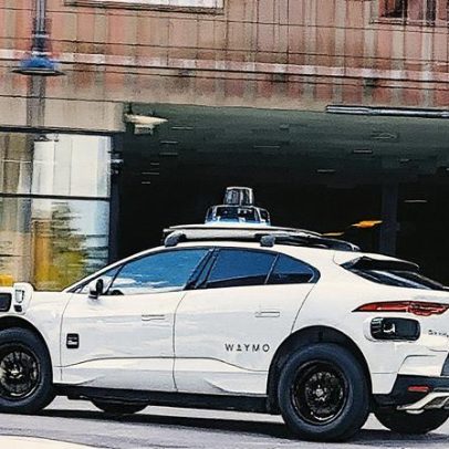 Waymo inicia testes de veículos autônomos no aeroporto de San Jose neste outono