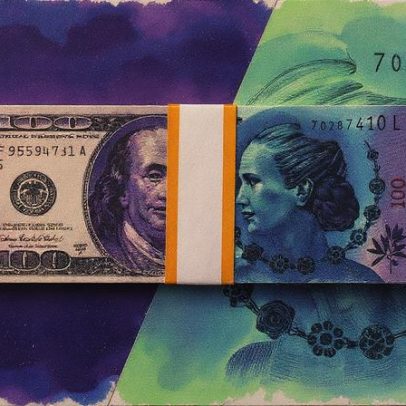 Dólar atinge recorde de R$ 1.480 na Argentina após derrota de Milei