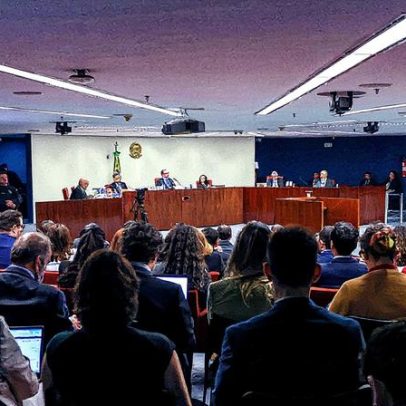 Governistas dominam o STF enquanto bolsonaristas se afastam do julgamento golpista