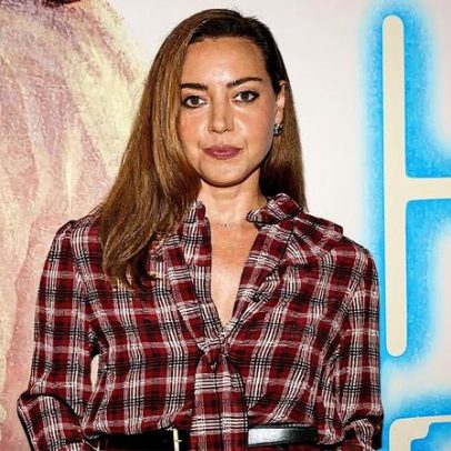 Aubrey Plaza vende casa em Los Angeles por R$ 6,5 milhões após morte do marido
