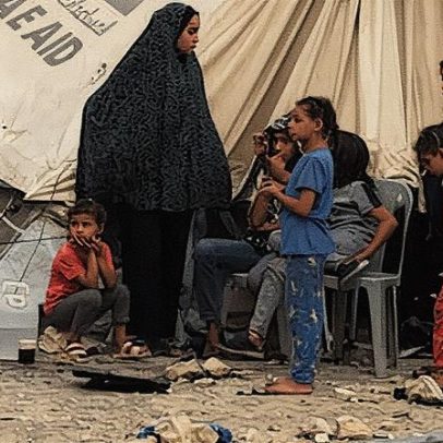 Cinco pessoas morrem de fome em Gaza em 24 horas durante conflito no Oriente Próximo