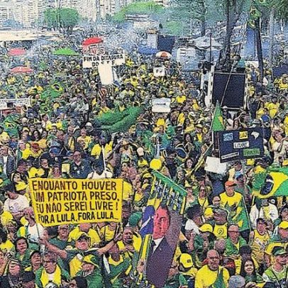 Apoiadores de Bolsonaro realizam ato no Rio pedindo anistia para golpistas