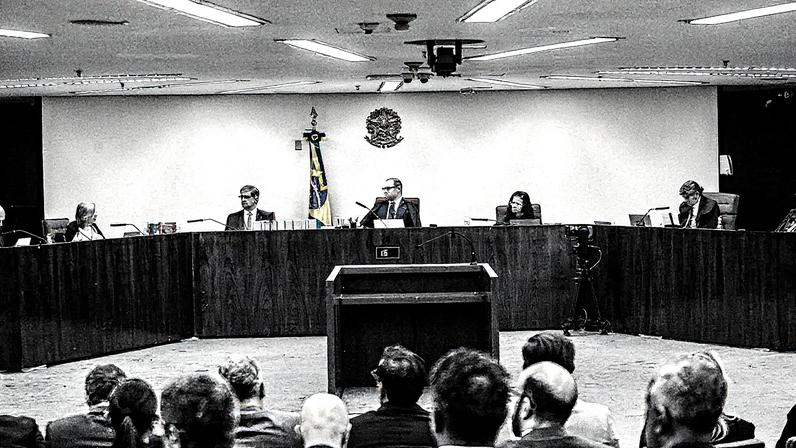 Primeira Turma do STF durante o julgamento de uma trama golpista (Foto: Reprodução)