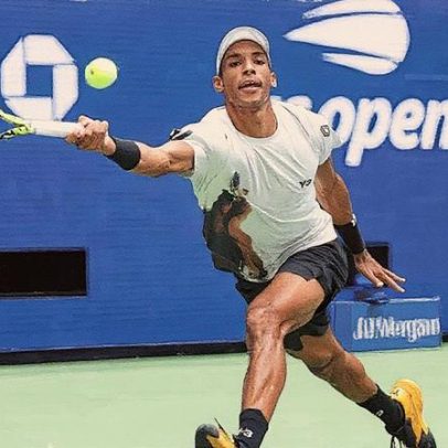 Aliassime elimina Rublev e avança para as quartas de final novamente