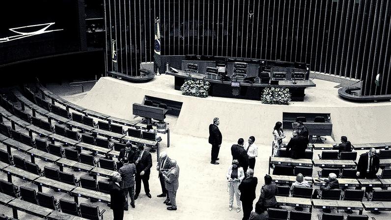 Votação na Câmara dos Deputados em plenário (Foto: Reprodução)