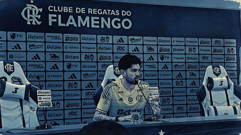 Rossi concede coletiva no Flamengo (Foto: Reprodução)