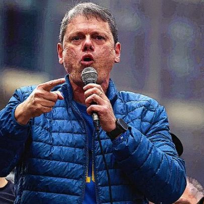 Tarcísio lidera movimento por anistia em meio a pressão popular e internacional