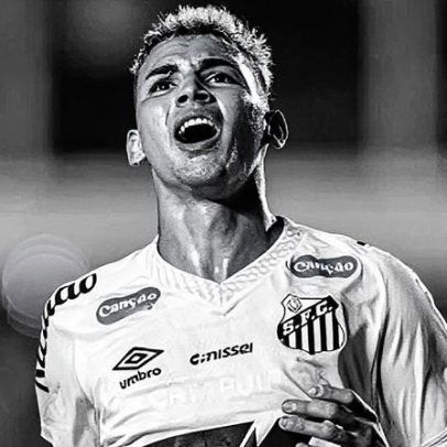 Chelsea solicita retorno de atacante emprestado ao Santos após seis meses