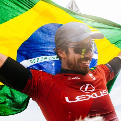 Yago Dora dedica título mundial da WSL ao pai: "Foi o meu mentor no surfe"