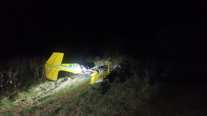 Avião acidentado em área rural de Aquidauana, no Pantanal de MS, resultando na morte de quatro pessoas (Foto: Reprodução)