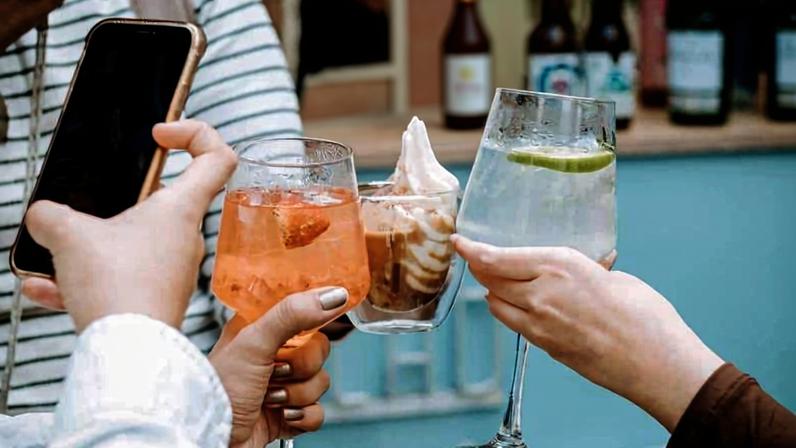 Drinques do Brew & Beats, coffee party realizada na Casarão Biscoitê, em Higienópolis