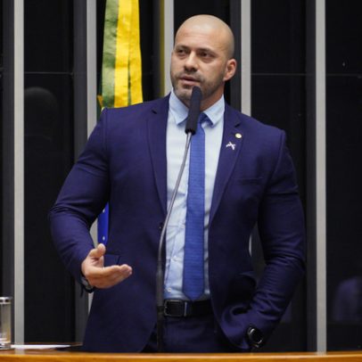 Moraes permite progressão de Daniel Silveira para regime aberto com tornozeleira