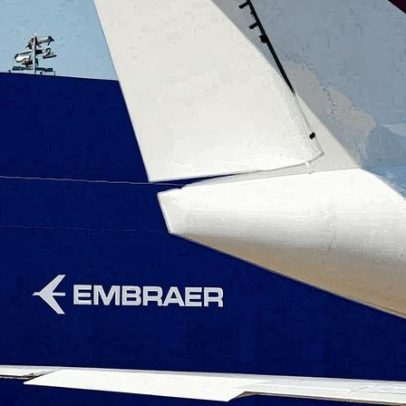 Embraer intensifica testes de combustível de aviação sustentável