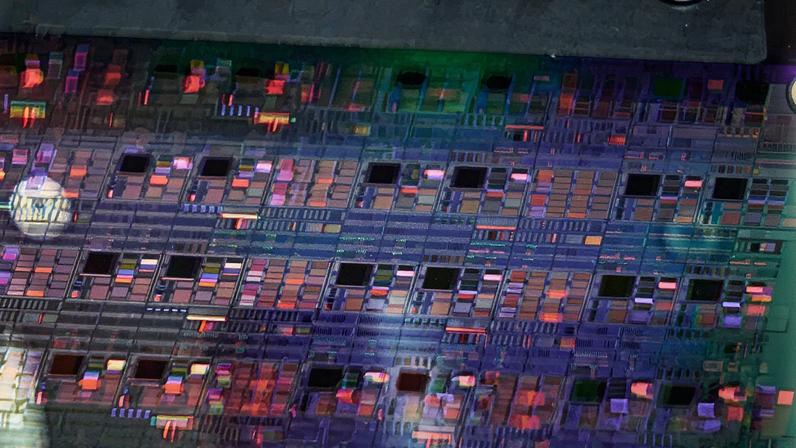 China inicia investigações sobre o setor de semicondutores dos EUA (Foto: Reprodução)