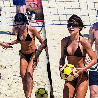 Irmãos Picon se divertem jogando futevôlei na praia do Rio de Janeiro