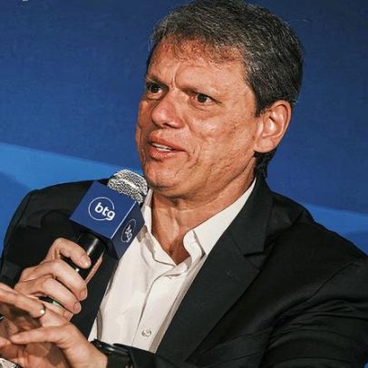 Tarcísio descarta candidatura à presidência e foca na reeleição em São Paulo