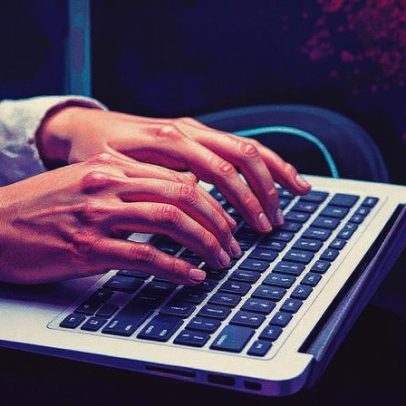 Mudanças nos vistos dos EUA frustram jovens indianos da área de tecnologia