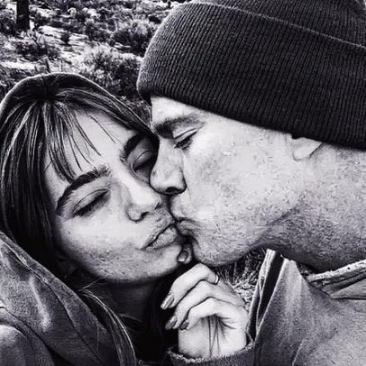 Channing Tatum declara amor à namorada 19 anos mais nova em redes sociais