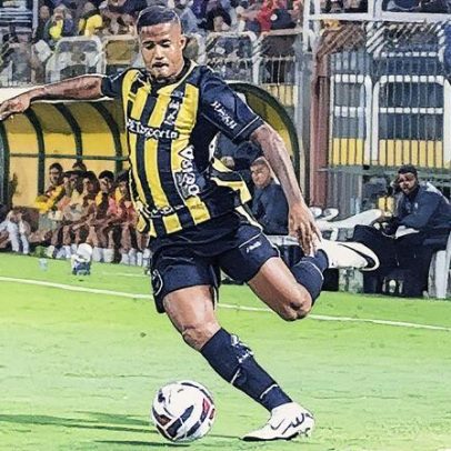 Ex-Vasco retorna à Série B após mais de dois anos afastado do futebol
