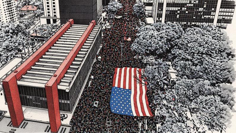 Bandeiras dos Estados Unidos e de Israel são vistas em protestos da extrema direita, com destaque para um grande bandeirão ianque durante o Sete de Setembro (Foto: Reprodução)