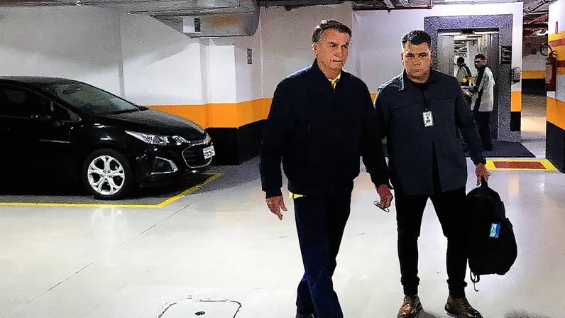Jair Bolsonaro, ex-presidente da República, é retratado como réu em um processo relacionado a golpe de Estado (Foto: Reprodução)