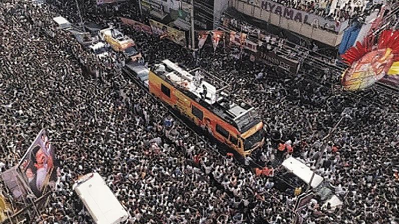 A stampede broke out during an election campaign rally for Tamilaga Vettri Kazhagam (TVK) led by actor-turned-politician Vijay. Photograph: Seshadri Sukumar/ZUMA Press Wire/Shutterstock