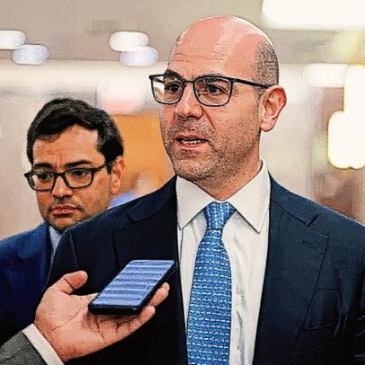 Miran afirma que tarifas não geram inflação e se destaca no comitê do Fed