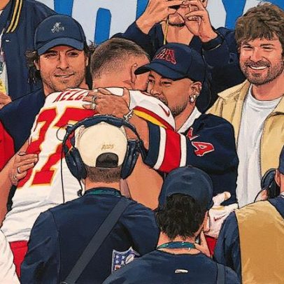 Neymar cumprimenta Travis Kelce antes do duelo entre Chargers e Chiefs
