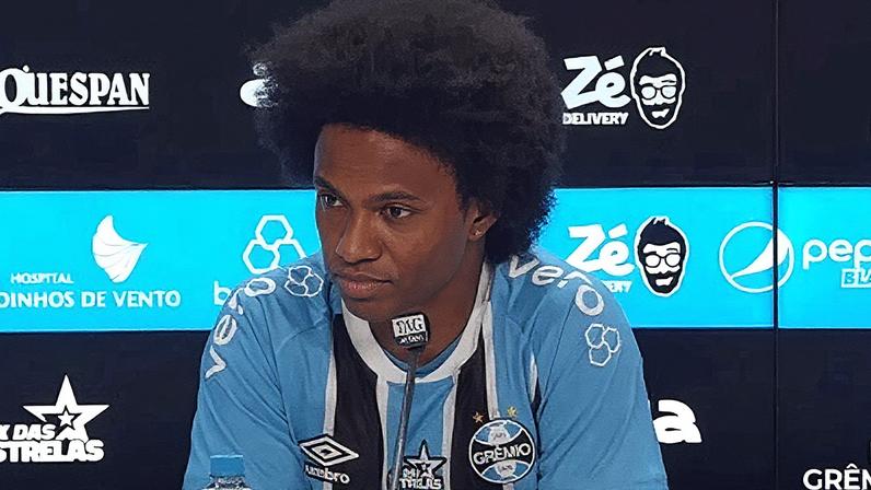 Willian foi apresentado como novo jogador do Grêmio (Foto: Reprodução)