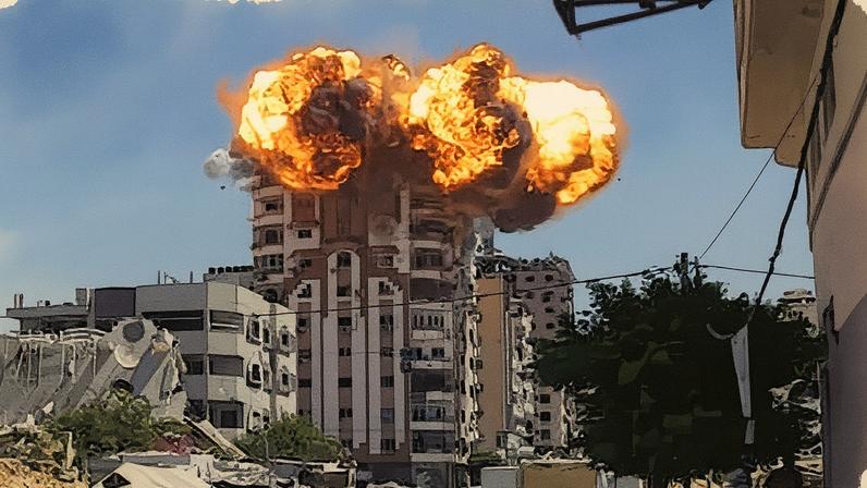 Israel bombardeia uma torre residencial em Cidade de Gaza (Foto: Reprodução)