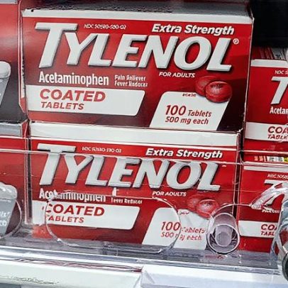 Kenvue registra queda de 10% após ligação de Tylenol à autismo por RFK Jr.