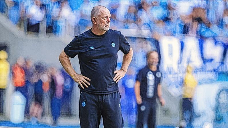 Técnico do Grêmio, Mano Menezes, em uma coletiva de imprensa (Foto: Reprodução)