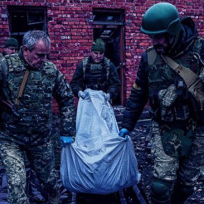 Ucrânia recupera mais de mil corpos de soldados, enquanto Rússia registra 24