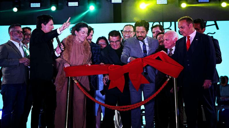 Prefeito Ricardo Nunes participa da abertura da ExpoCristão em São Paulo, ao lado de pastores evangélicos, com menções ao julgamento de Bolsonaro no STF (Foto: Reprodução)