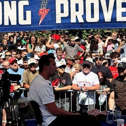 TikToker progressista critica Charlie Kirk após confronto polêmico em evento