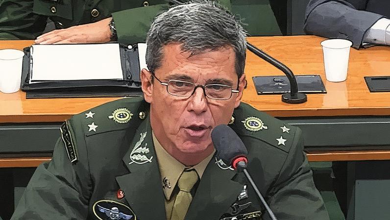 General de brigada Mário Fernandes em uniforme militar (Foto: Reprodução)