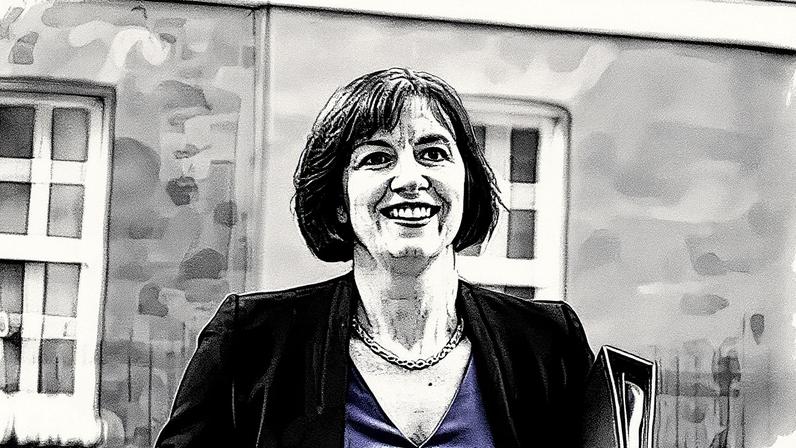 Ministra de Educação britânica, Bridget Phillipson, durante evento em Londres (Foto: Reprodução)