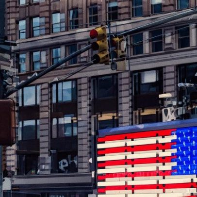 Nasdaq alcança novo recorde de fechamento antes da reunião do Fed