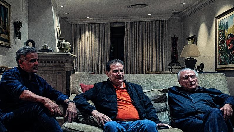 Deputado Aécio Neves, relator Paulinho da Força e ex-presidente Michel Temer se encontram em São Paulo (Foto: Reprodução)