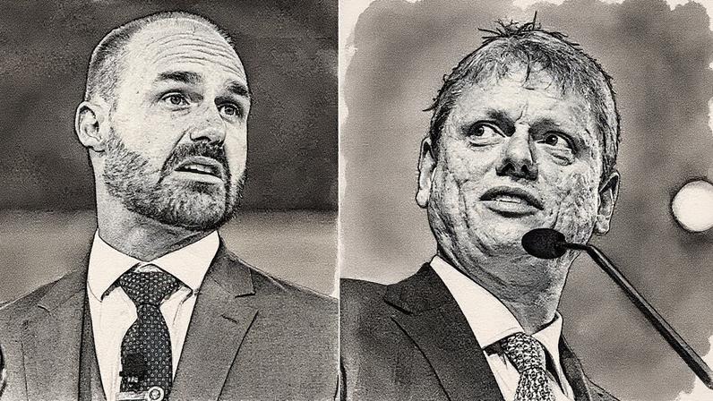 Deputado federal licenciado Eduardo Bolsonaro e governador de São Paulo, Tarcísio de Freitas, posam para foto (Foto: Reprodução)