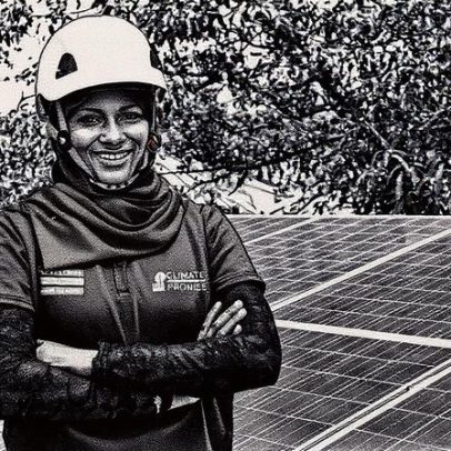 Mulheres eletricistas levam energia solar a comunidades de Gâmbia e transformam vidas