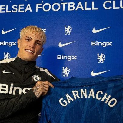 Atacante ex-Manchester United revela amor pelo Chelsea após venda de R$ 300 milhões