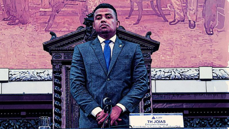 TH Jóias ocupa a cadeira da presidência da Alerj, um dos símbolos do poder no Rio (Foto: Reprodução)