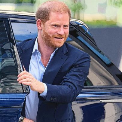 Príncipe Harry busca reconectar laços familiares com o rei Charles usando vídeos dos filhos