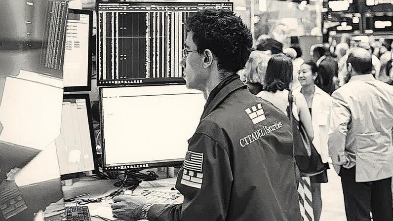 Traders trabalham na Bolsa de Valores de Nova York em 29 de agosto de 2025 (Foto: Reprodução)