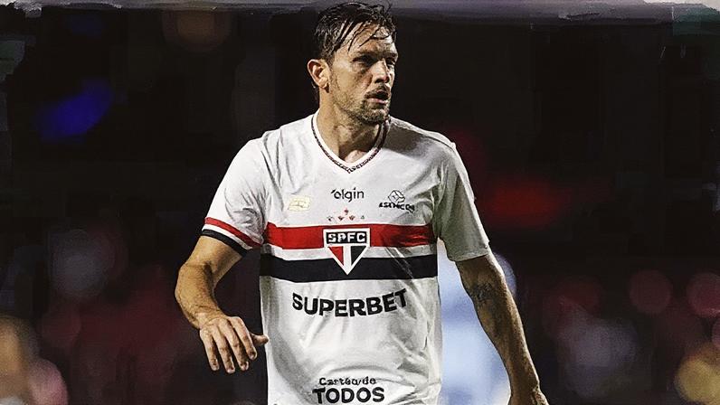 Camisa 2 do São Paulo em atuação contra o Ceára • Créditos: Rubens Chiri e Miguel Schincariol/Saopaulofc.net